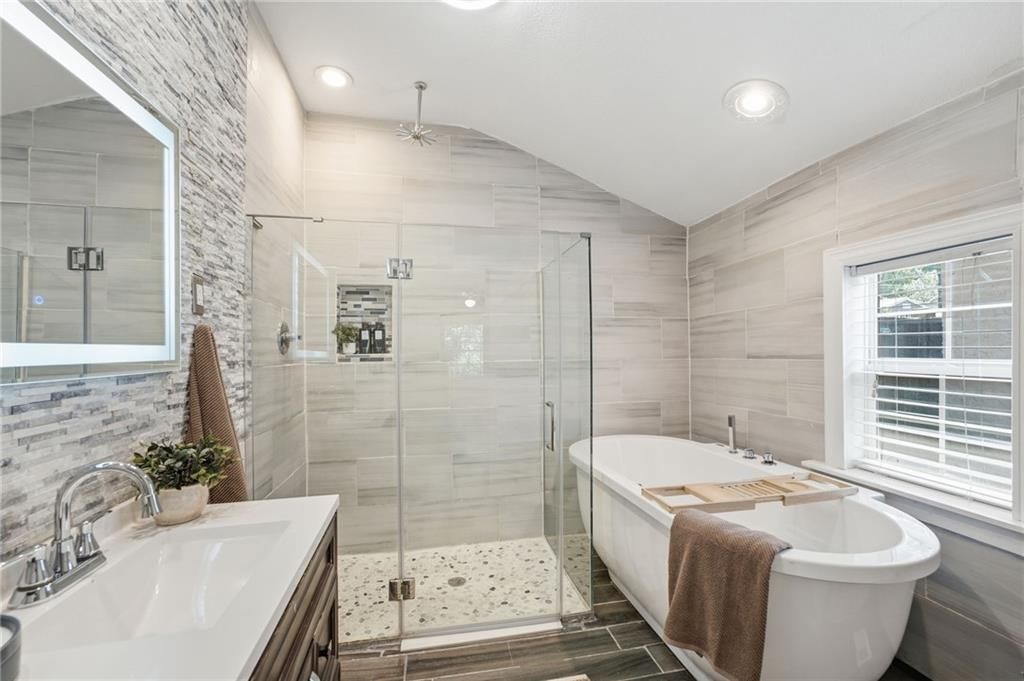 7135 Jefferson Street — photo 13