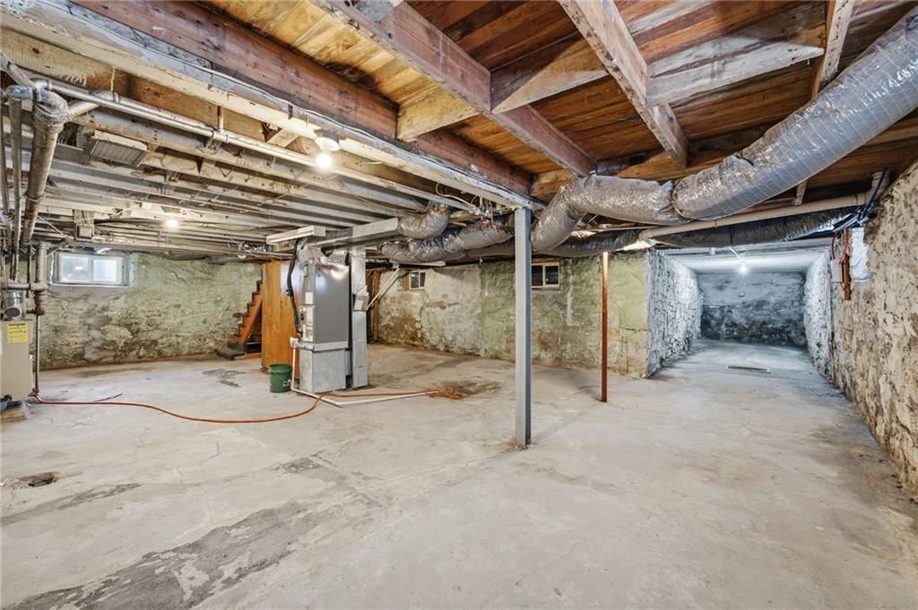 7135 Jefferson Street — photo 22