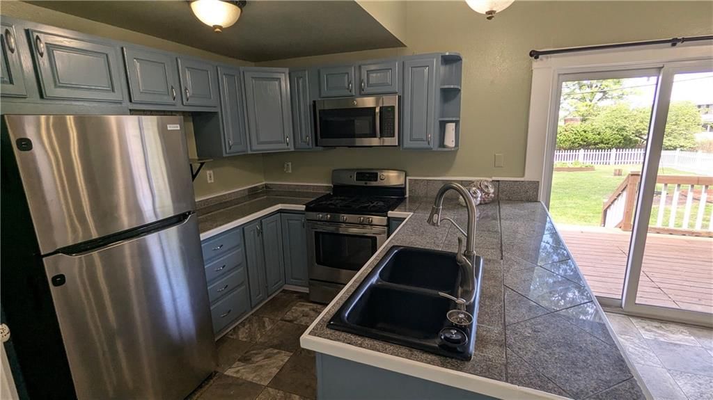 416 Miami Street — photo 31