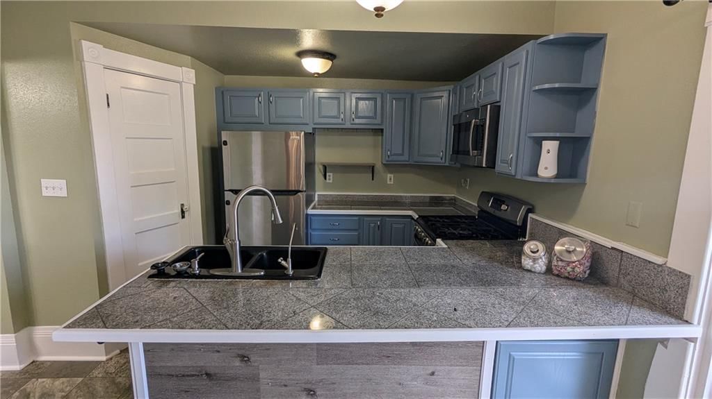 416 Miami Street — photo 33
