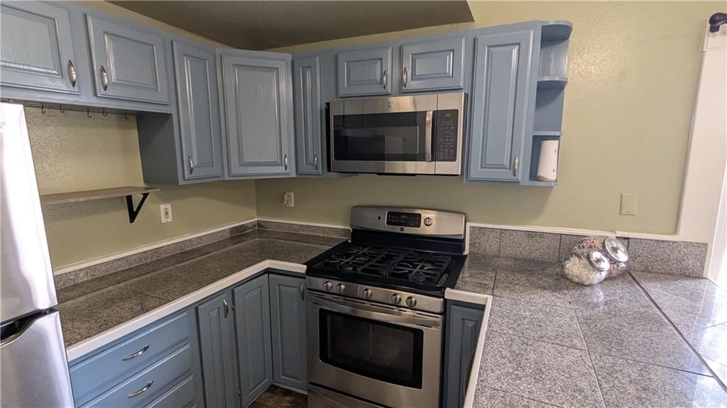 416 Miami Street — photo 36