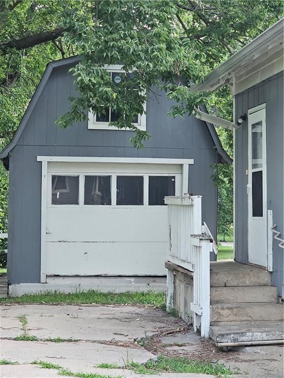 208 Iowa Street — photo 12