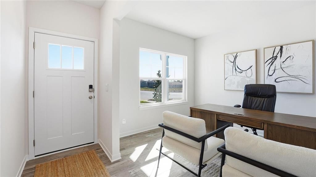 306 Lake Meadows Drive — photo 3