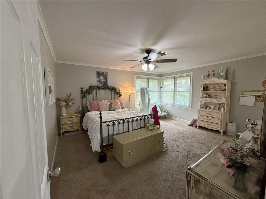 2216 Country Club Drive — photo 14