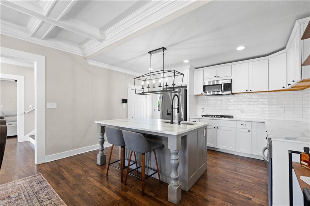804 W 33rd Street — photo 7