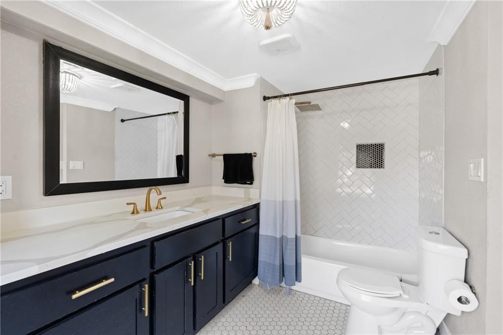 804 W 33rd Street — photo 12