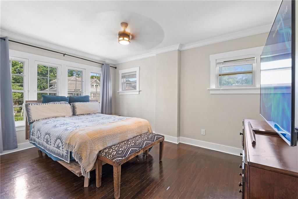 804 W 33rd Street — photo 20