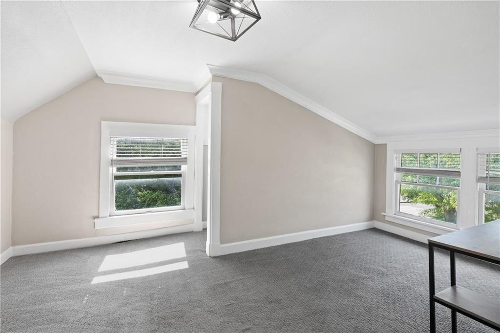 804 W 33rd Street — photo 26