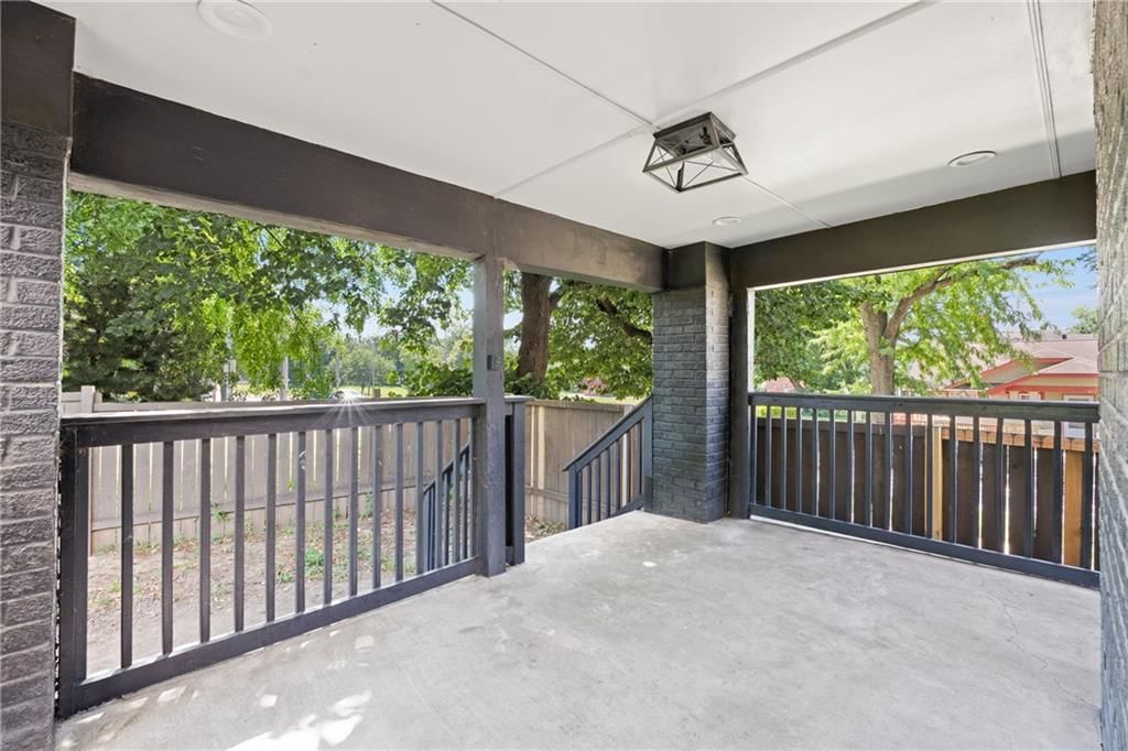 804 W 33rd Street — photo 30