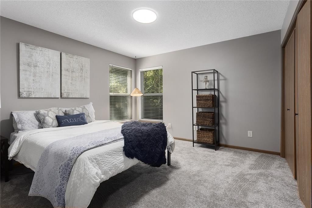 2902 NW Mill Place — photo 8