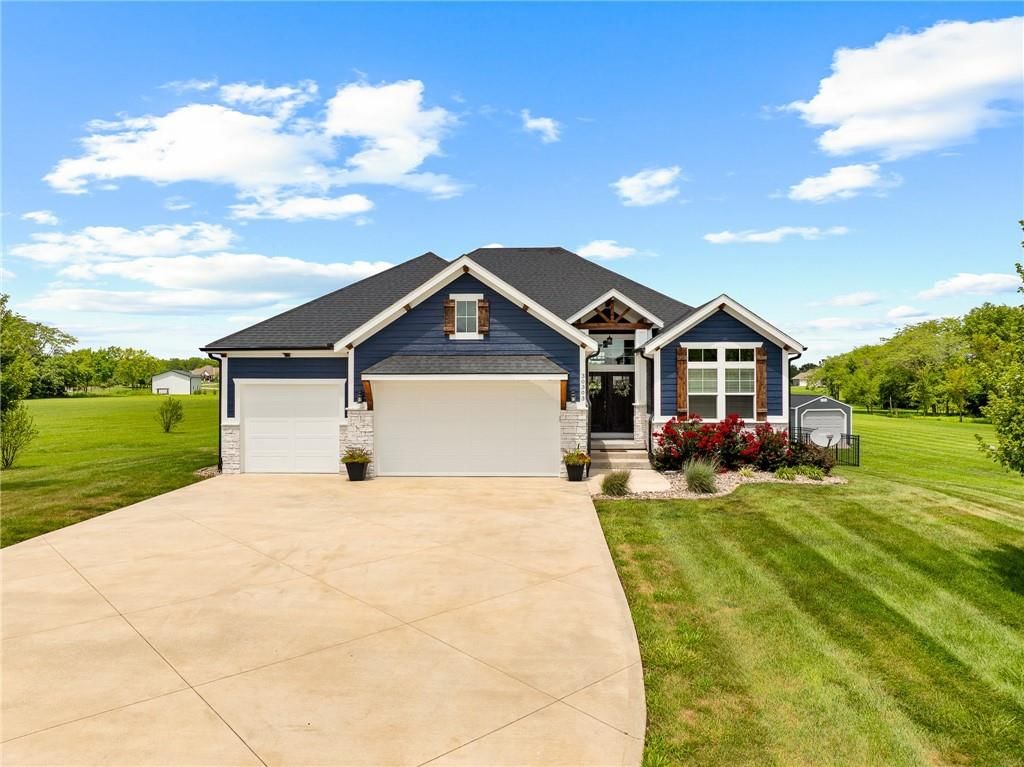 30303 Woodland Drive — photo 3