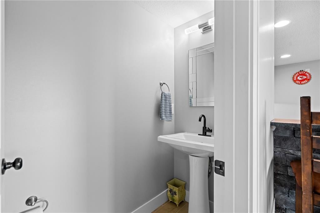 30303 Woodland Drive — photo 48