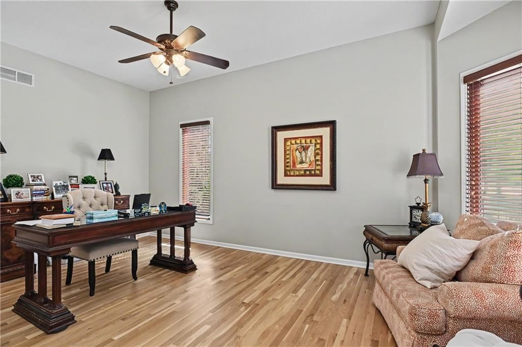 4110 W 110TH Street — photo 8