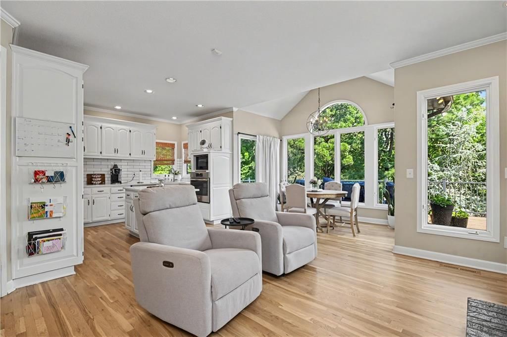 4110 W 110TH Street — photo 20