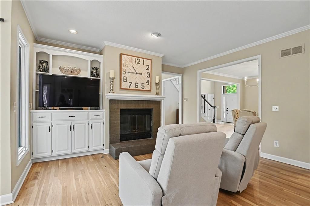 4110 W 110TH Street — photo 22