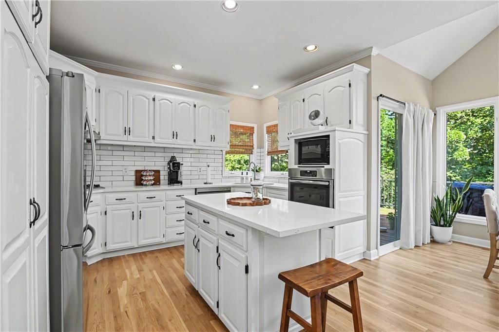 4110 W 110TH Street — photo 27