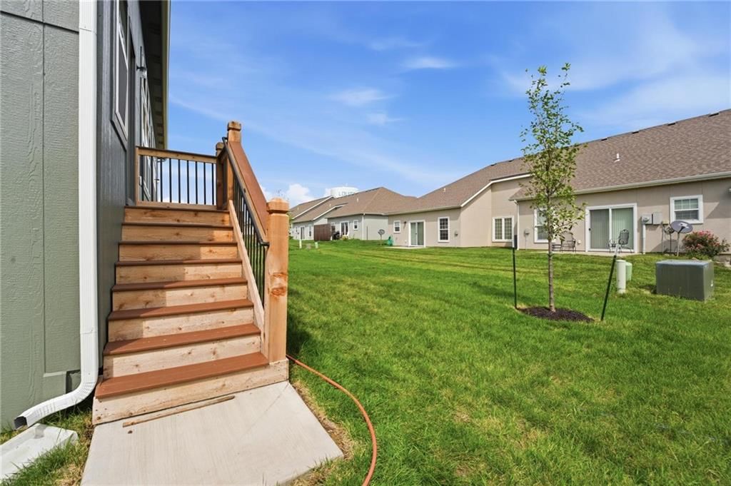 1332 S 4th Street E — photo 38