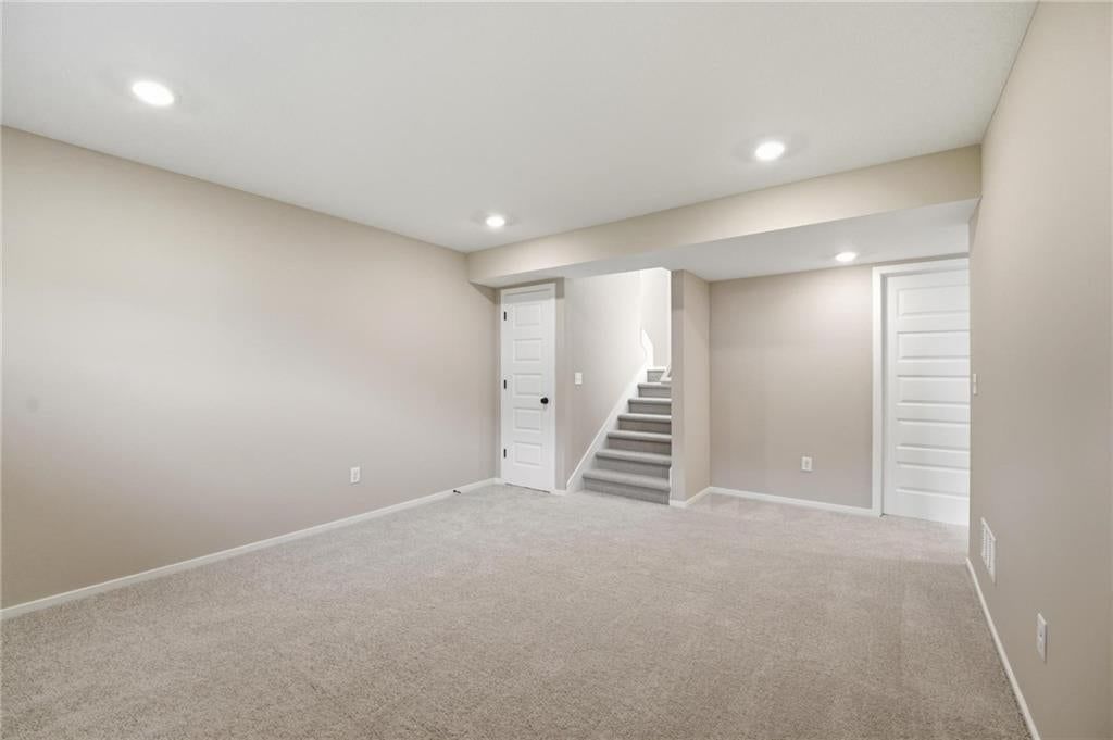 1402 S 4th Street E — photo 29