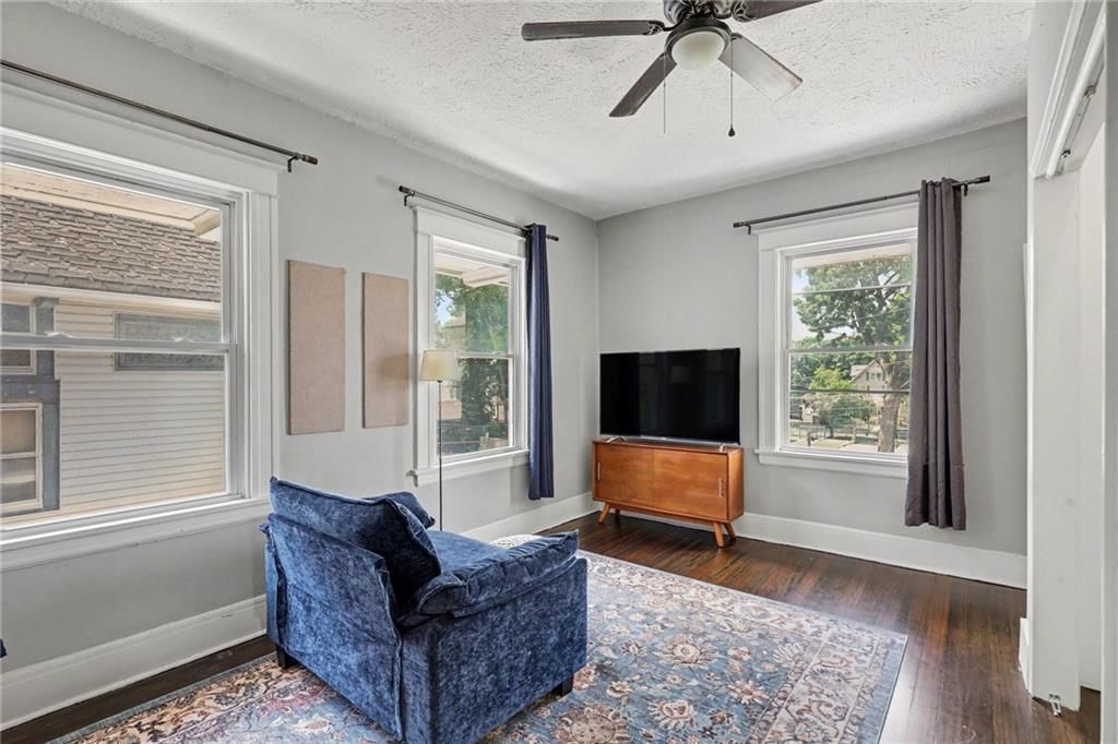 3212 Campbell Street — photo 18