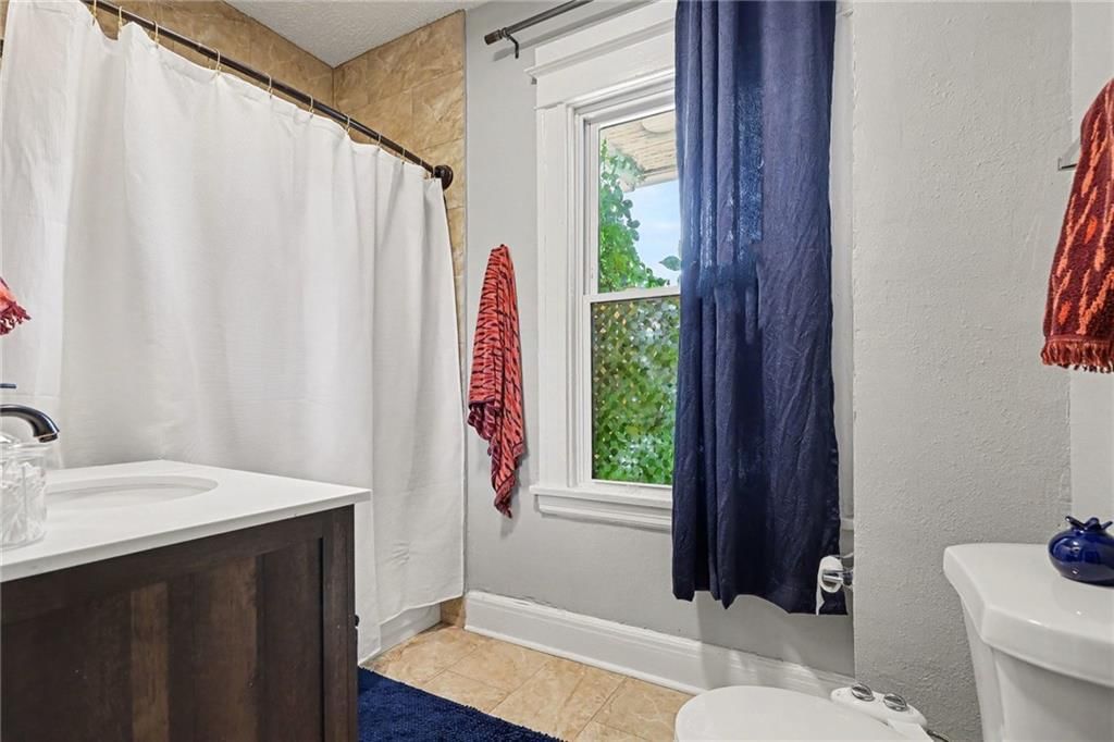 3212 Campbell Street — photo 22