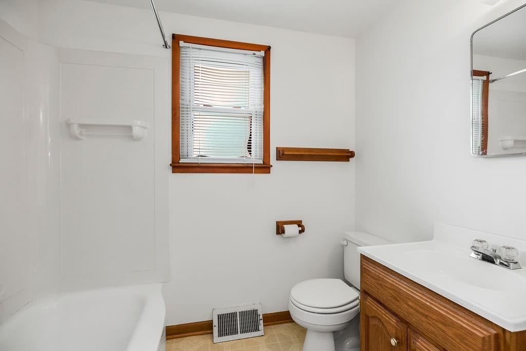 1103 NE 69th Street — photo 14