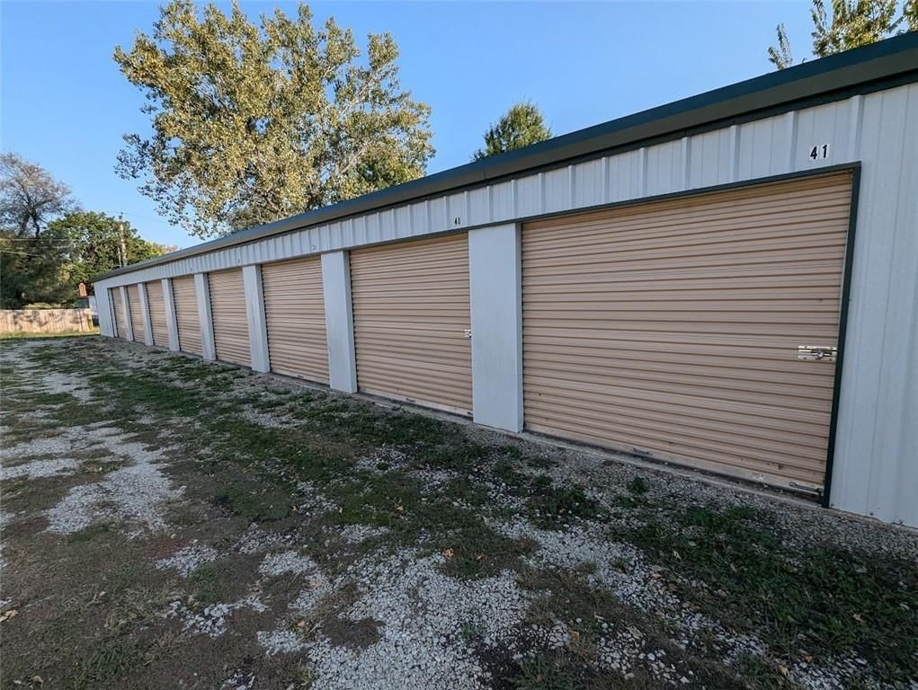 204 W 2 Highway — photo 5