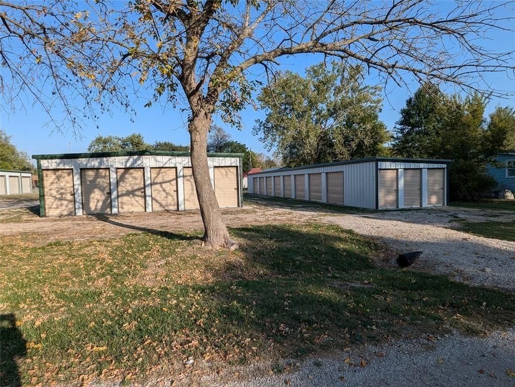 204 W 2 Highway — photo 7