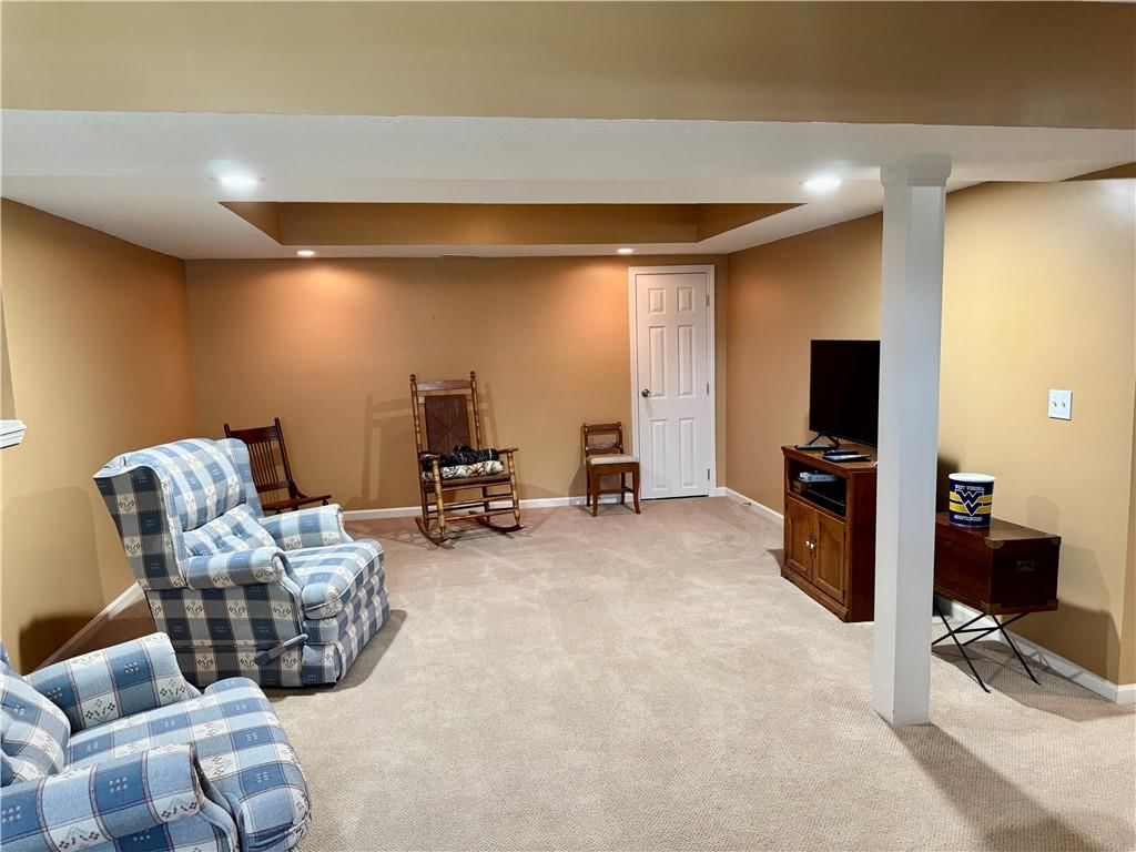 1410 BRIDGET Boulevard — photo 25