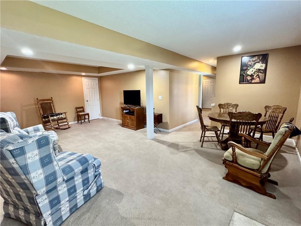 1410 BRIDGET Boulevard — photo 26