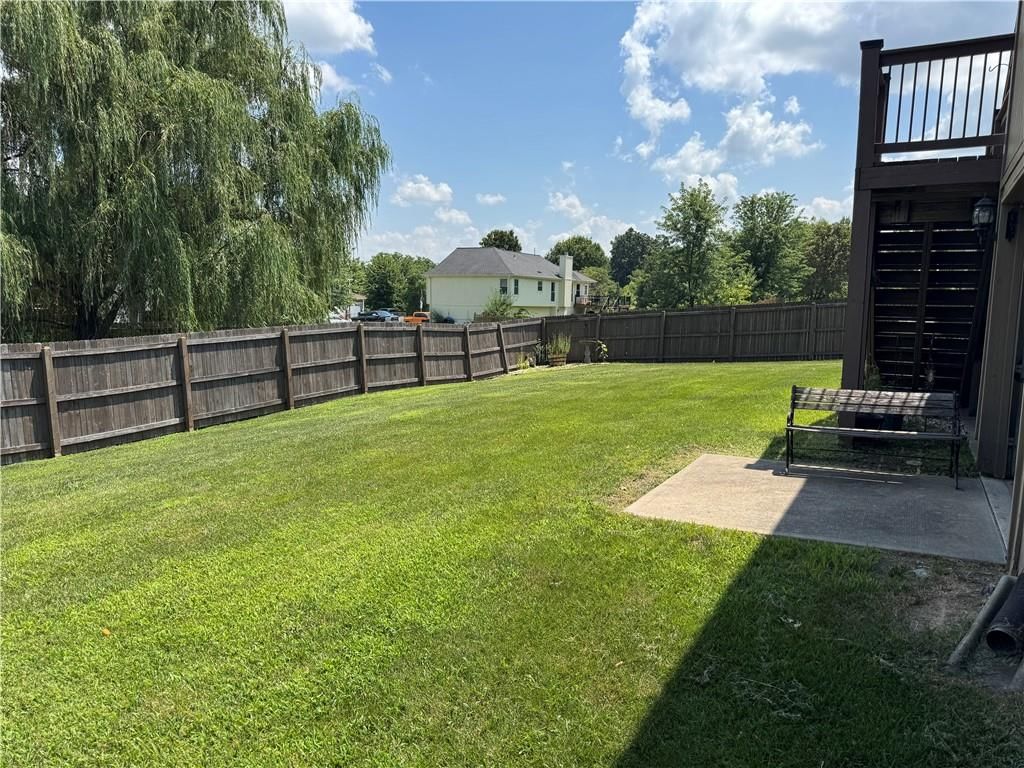 1410 BRIDGET Boulevard — photo 32