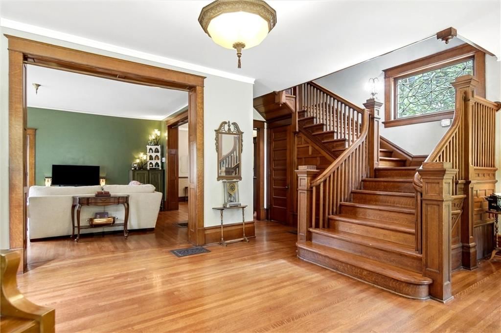 411 SW Woodlawn Avenue — photo 9