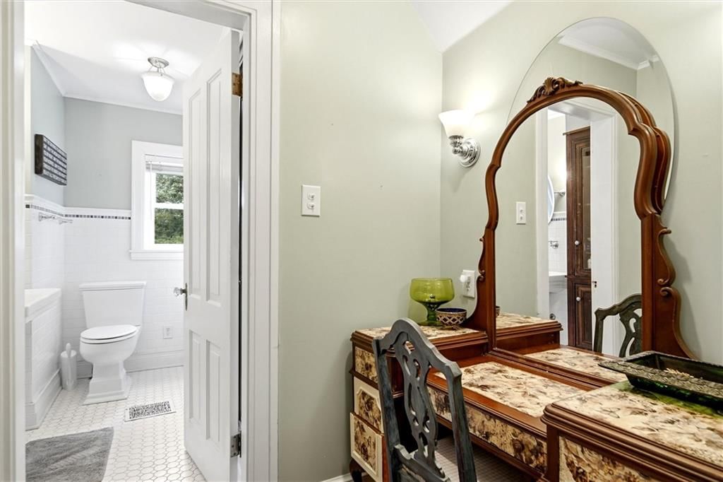 411 SW Woodlawn Avenue — photo 31