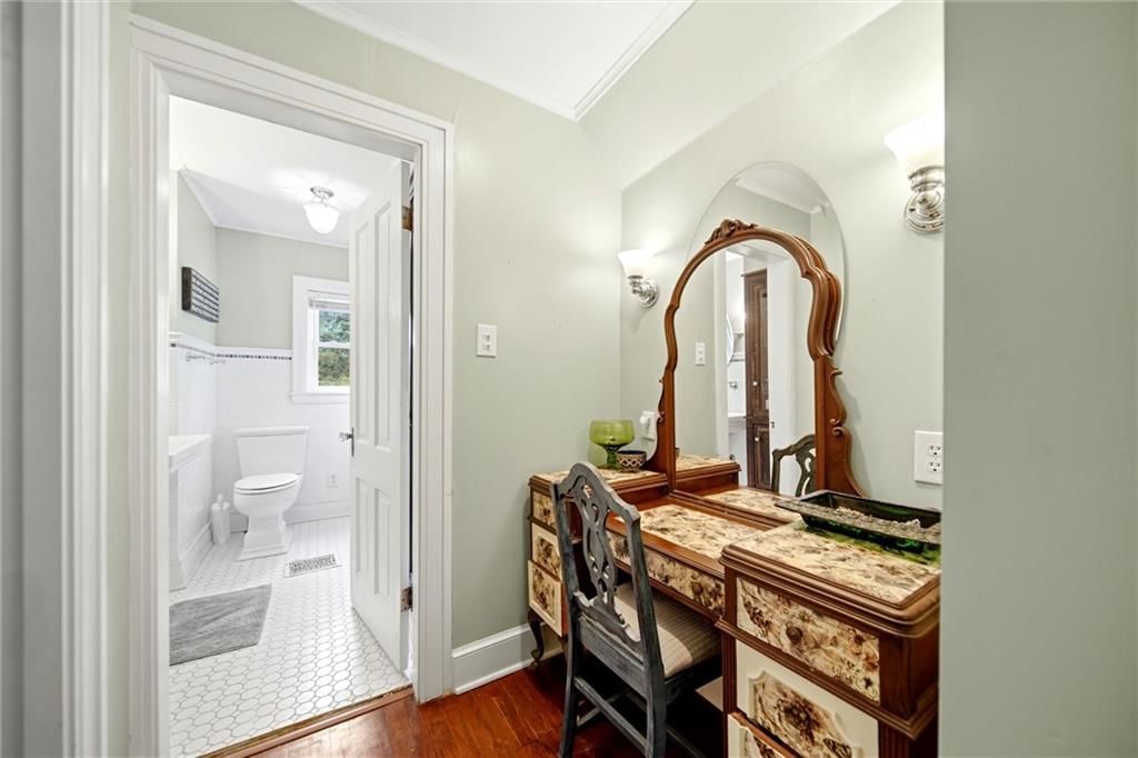411 SW Woodlawn Avenue — photo 32