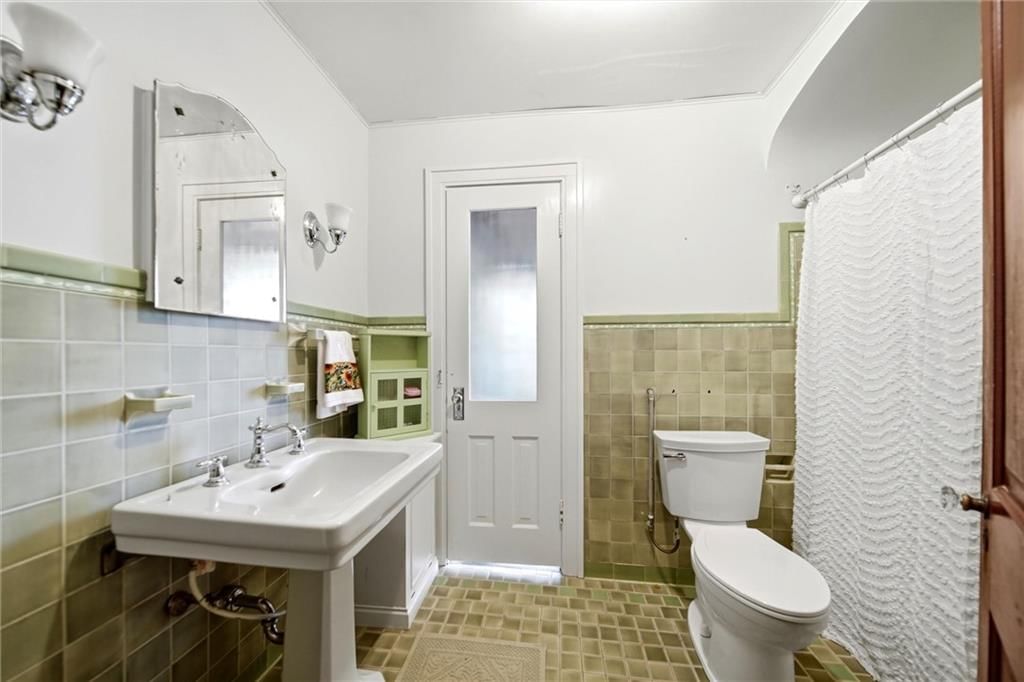 411 SW Woodlawn Avenue — photo 38