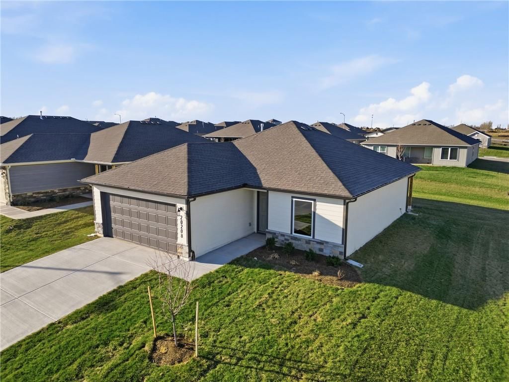 620 W Bluebird Street — photo 19