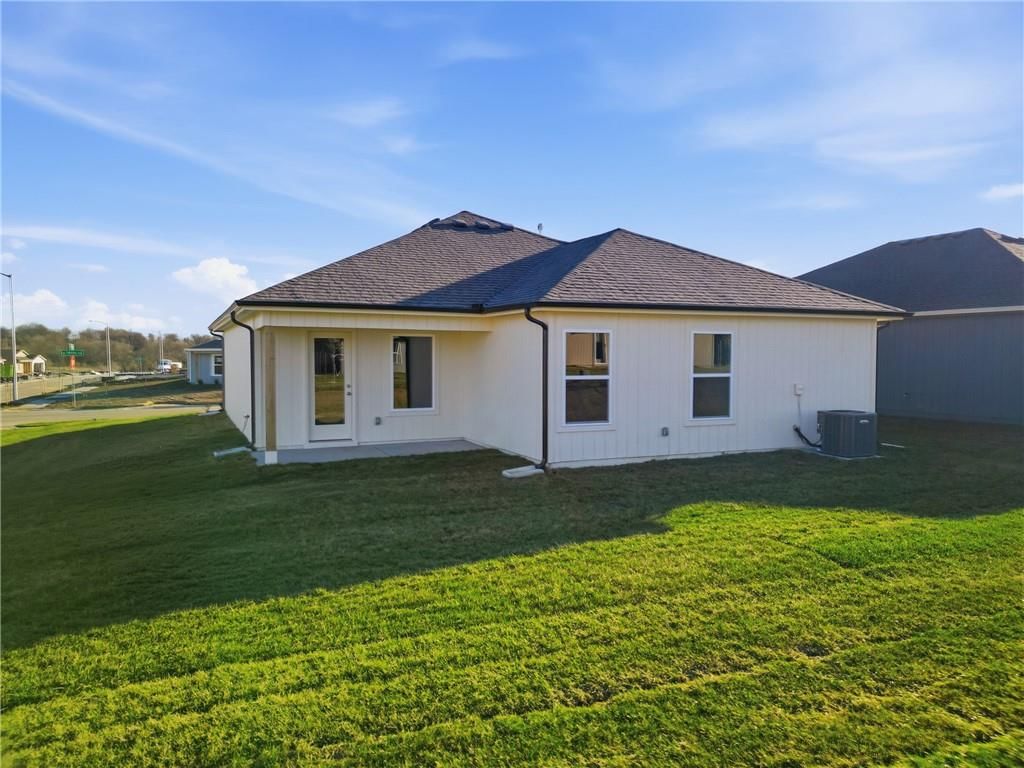 620 W Bluebird Street — photo 20