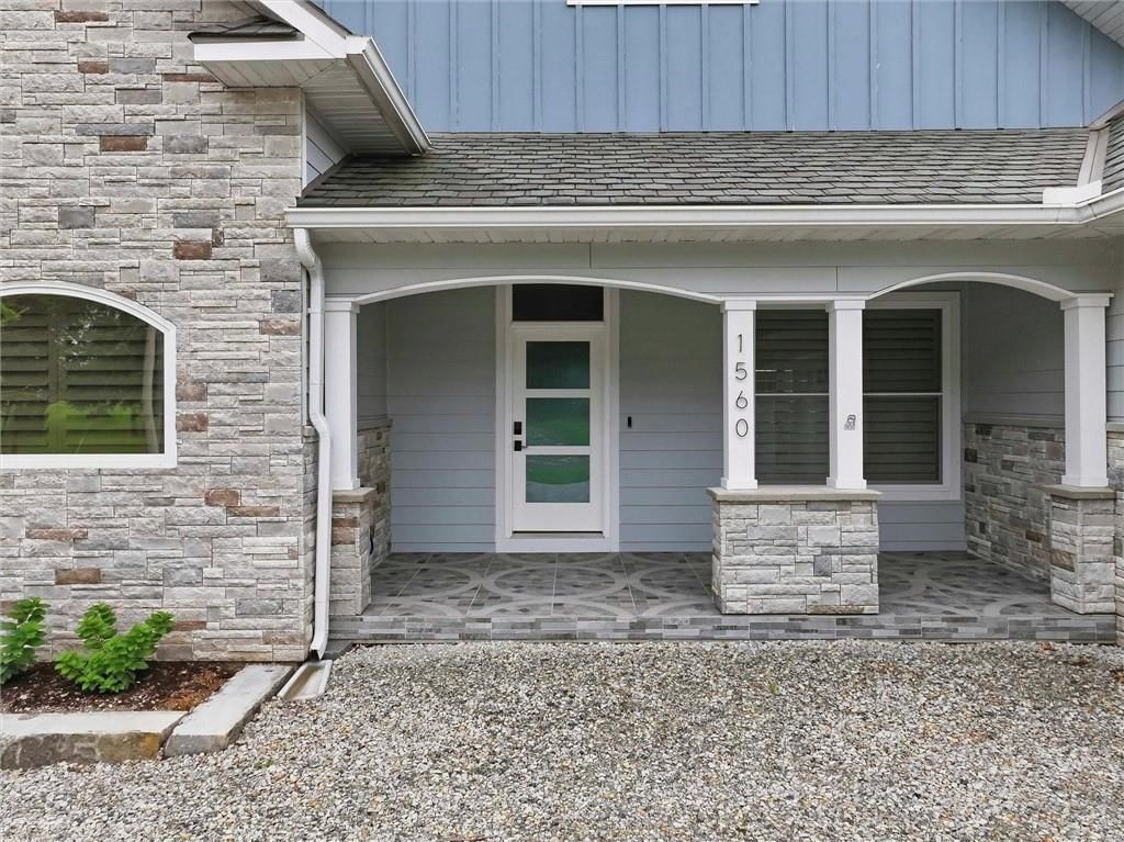 1560 Lake Viking Terrace — photo 2
