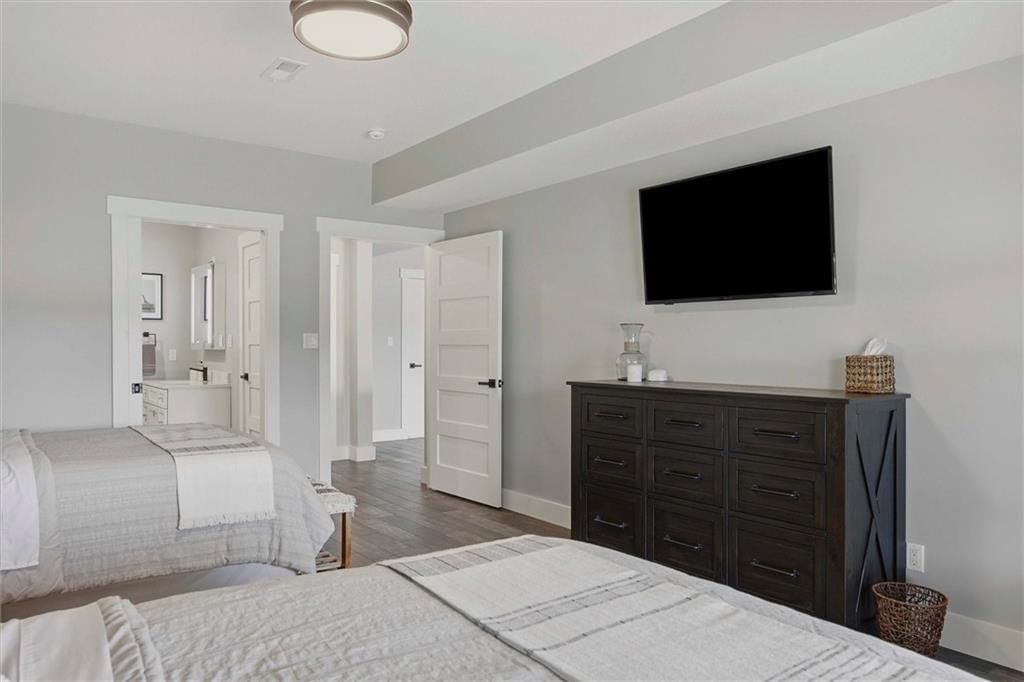 1560 Lake Viking Terrace — photo 42