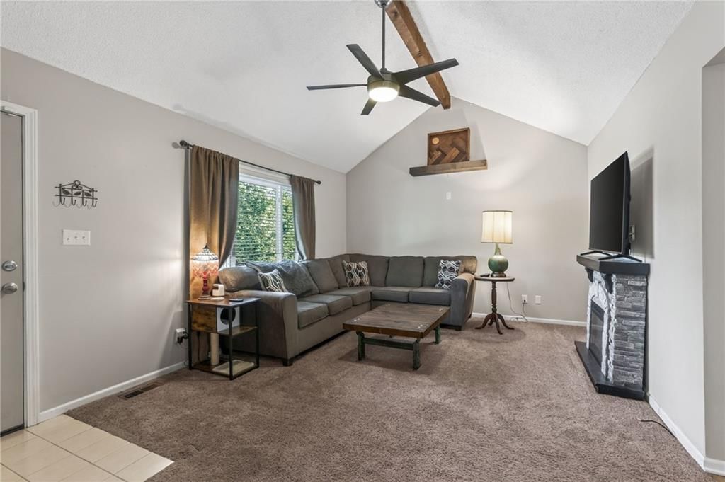 Photo 24 of 33 - 4625 N Bennington Avenue, Kansas City, MO 64117