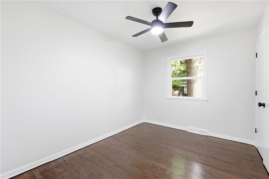 4711 Yecker Avenue — photo 21