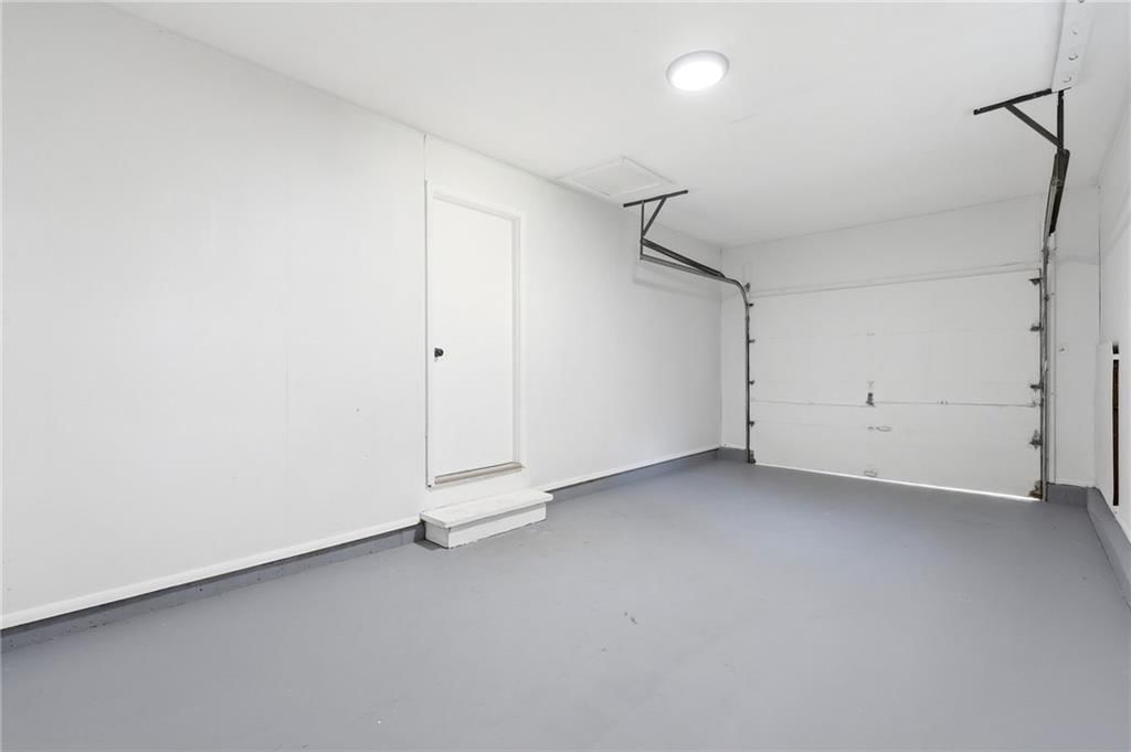 4711 Yecker Avenue — photo 30