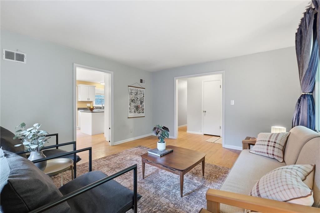 8804 Custer Trail — photo 7