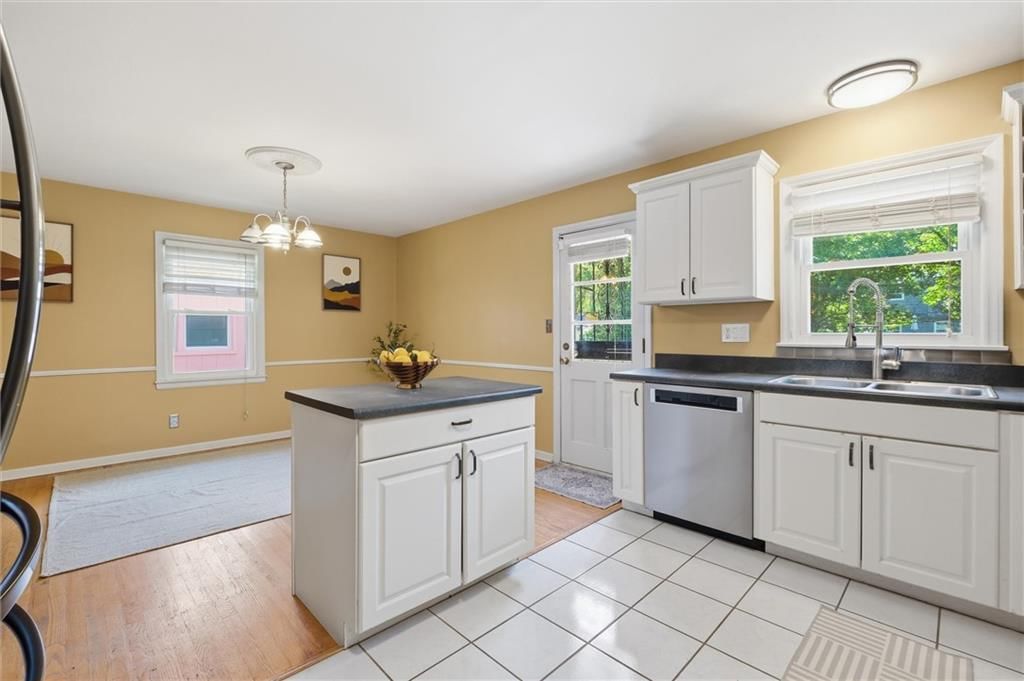8804 Custer Trail — photo 14