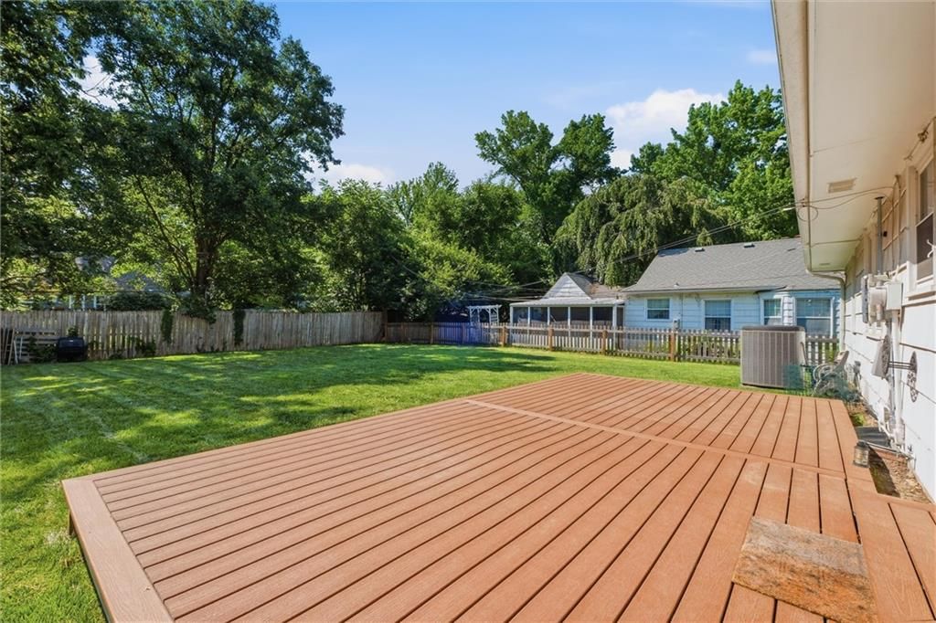 8804 Custer Trail — photo 40