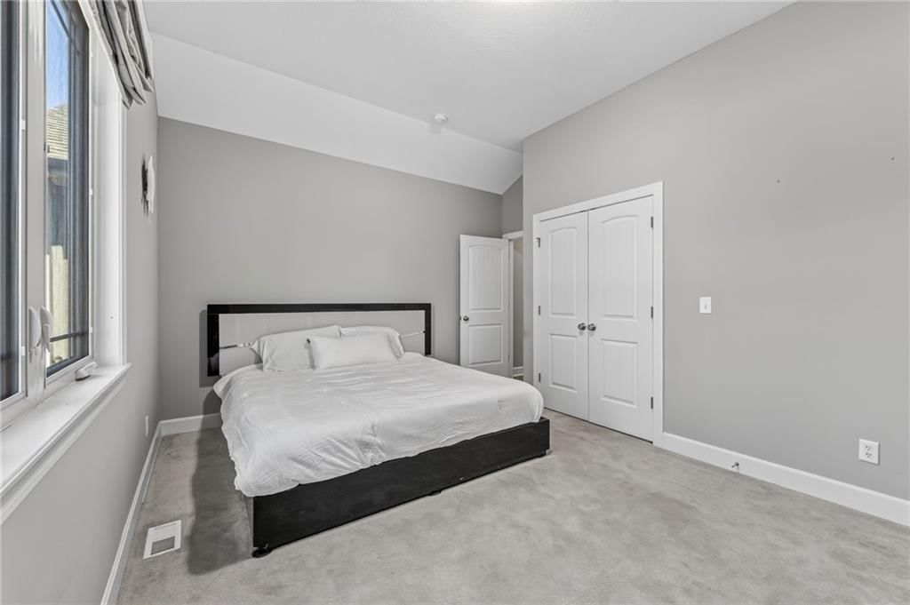 6229 N Green Hills Lane — photo 8