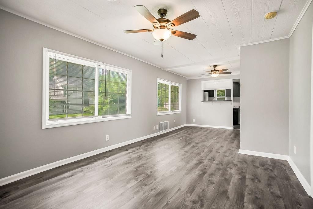1118 S 36th Street — photo 2