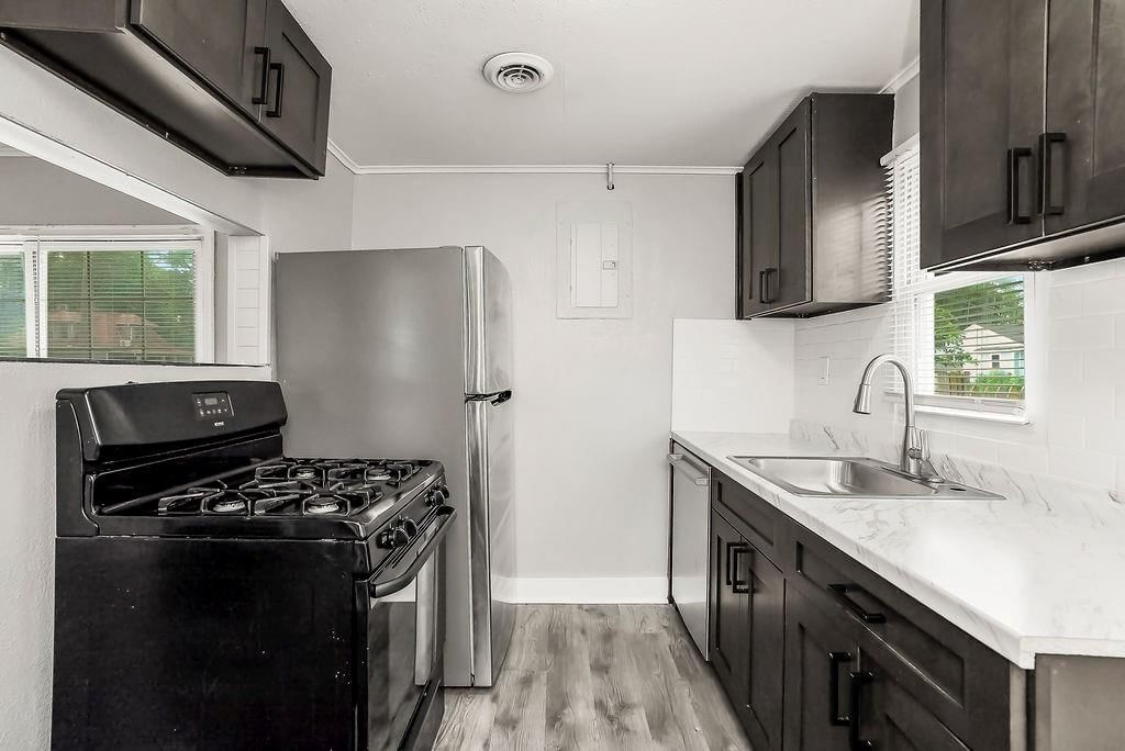 1118 S 36th Street — photo 9