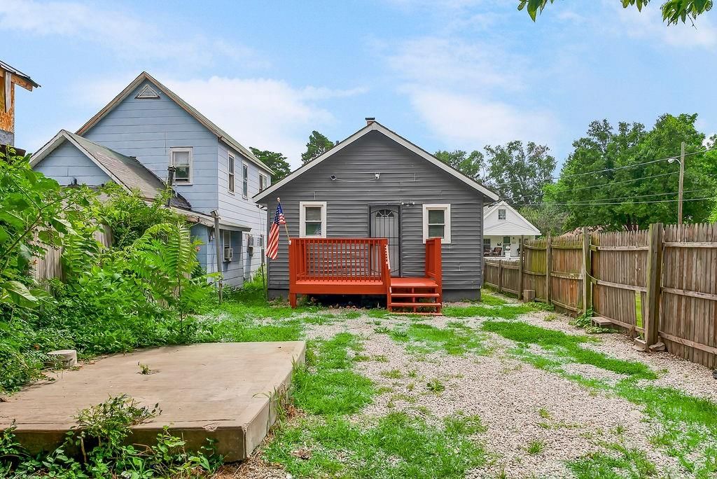 1118 S 36th Street — photo 17