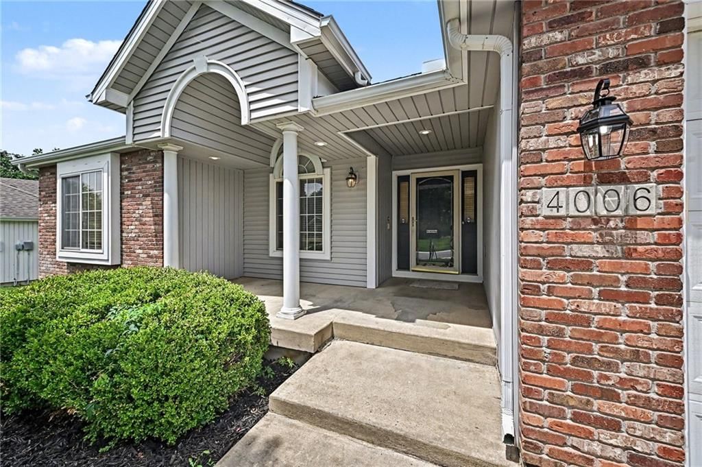4006 N 108th Court — photo 4
