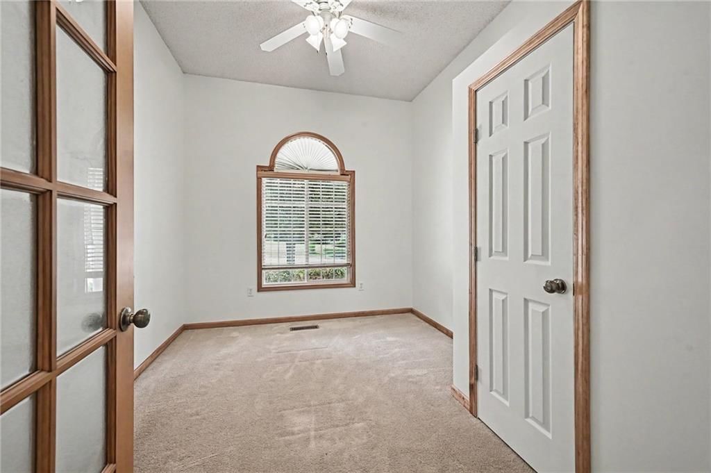 4006 N 108th Court — photo 5